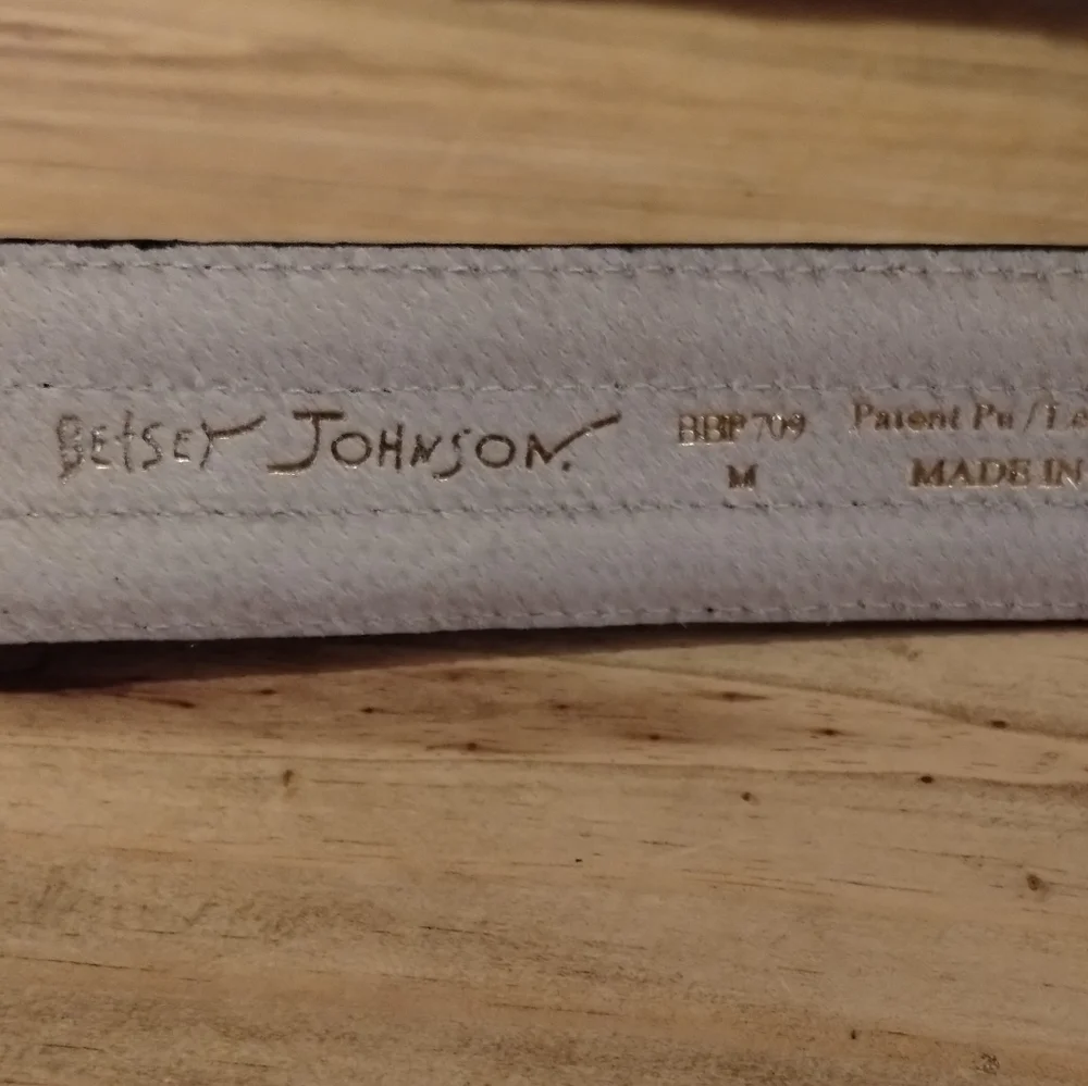 Betsy Johnson Black Patent Leather Belt With Rhinestone Buckle Size M